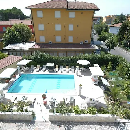Rita Montecatini Terme